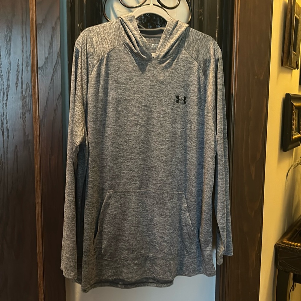 Underarmor Heatgear drifit hoodie men’s 2XL  Heathered Gray